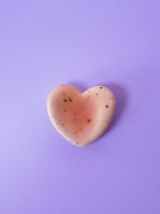 powdered pocket heart